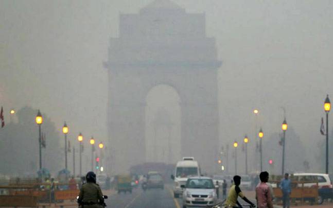 Delhi Pollution Water Sprinkled To Mitigate Toxic Air P.C. iPleaders