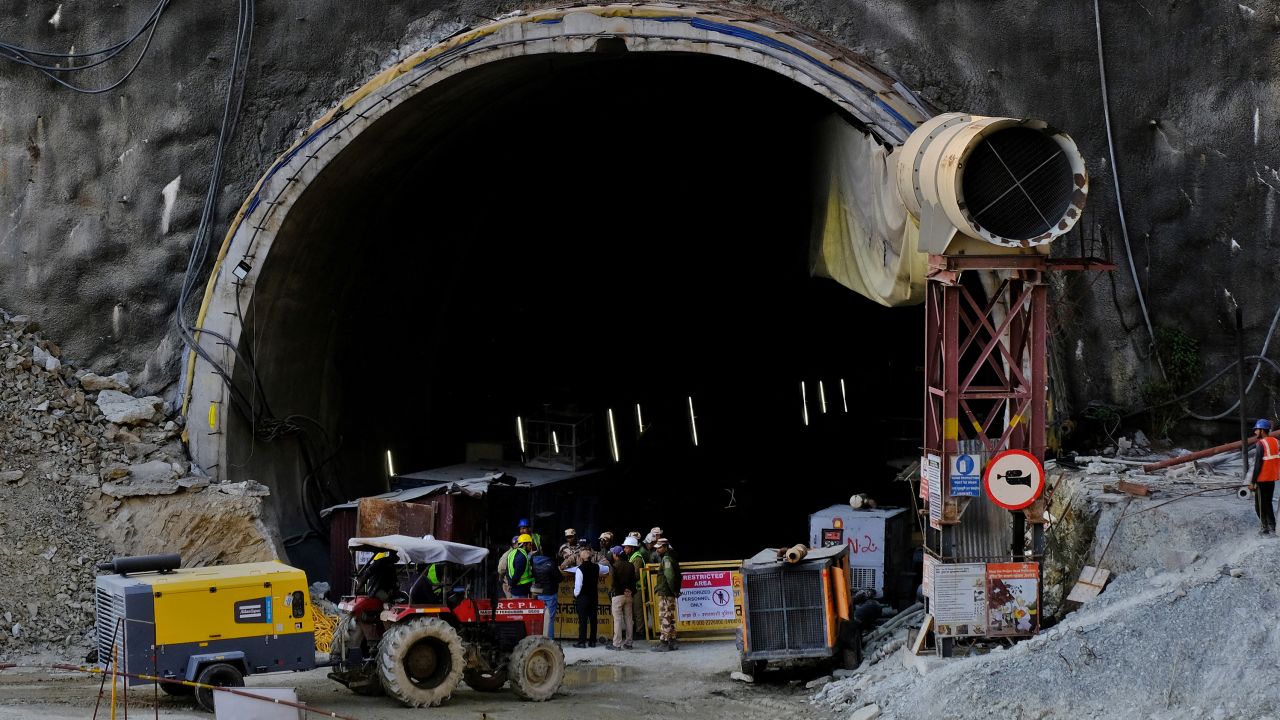 Rescue Efforts in Uttarakhand Tunnel Collapse P.C. CNN
